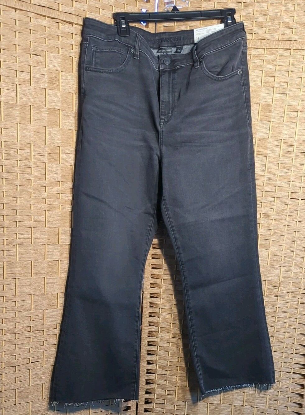 American Eagle Womans Black Jeans Size 32W - High Rise Boot Kick Crop - "NWT"